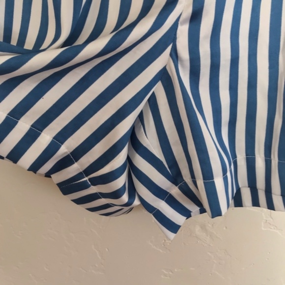 BCBGeneration Blue and White Stripe Shorts Size 8 - Picture 8 of 8